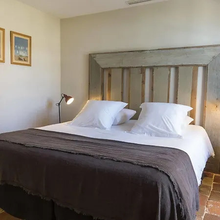 Chateau De Sable * Кавалер-сюр-Мер