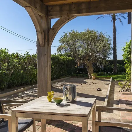 Гостевой дом Chateau De Sable *