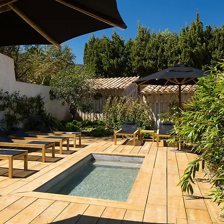 Guest house Chateau De Sable
