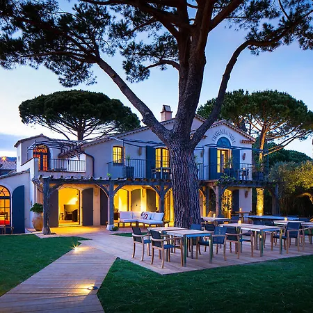 Guest house Chateau De Sable *