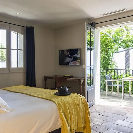 Chateau De Sable キャバレール・シュル・メール