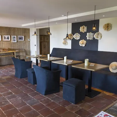 Chateau De Sable בית הארחה קבלייר-סור-מר